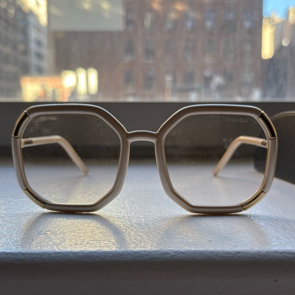 Prada Beige and Brown Sunglasses - Picture 3 of 10